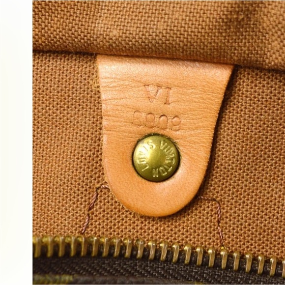 Sold LOUIS VUITTON SPEEDY 30 HANDBAG MONOGRAM VI8909 - Picture 7 of 11